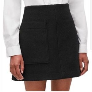 COS new mini skirt wool size 2